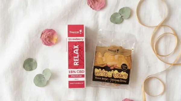 Pack She Vibes – Óleo CBD Morango + Wake n' Cookie Oferta