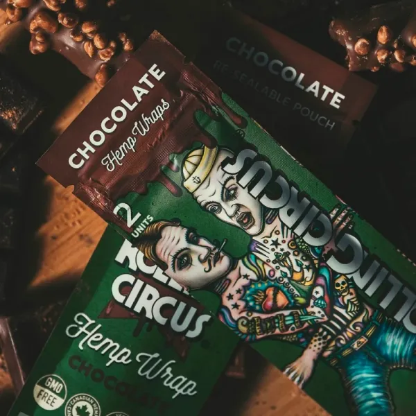 Blunt - Lion Rolling Circus